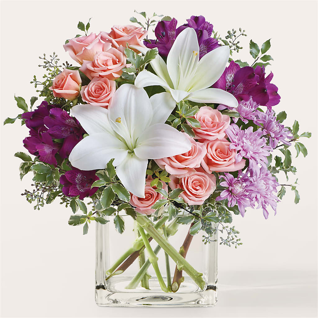 Mani Pedi Bouquet – Alum Rock Florist, San Jose CA