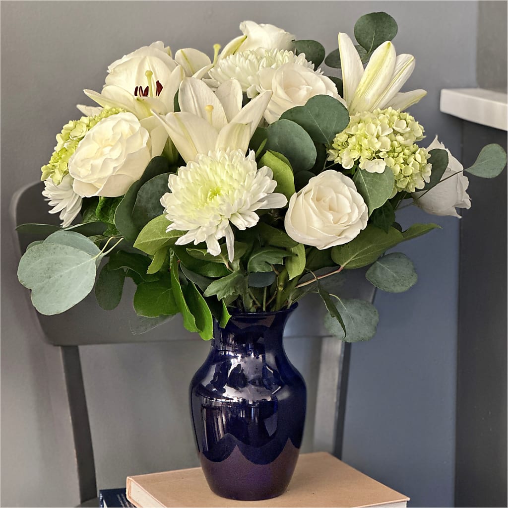 Snowy Dreams Bouquet –  Alum Rock Florist, San Jose CA