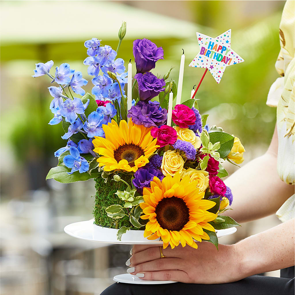 Star of the Day Floral Cake –  Alum Rock Florist, San Jose CA